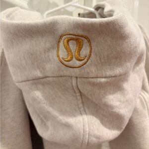 lululemon athletica women’s  scuba crop sweatshirt